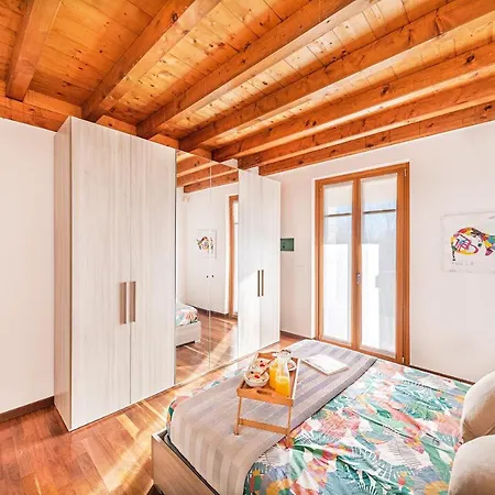 Manerba Apartment *