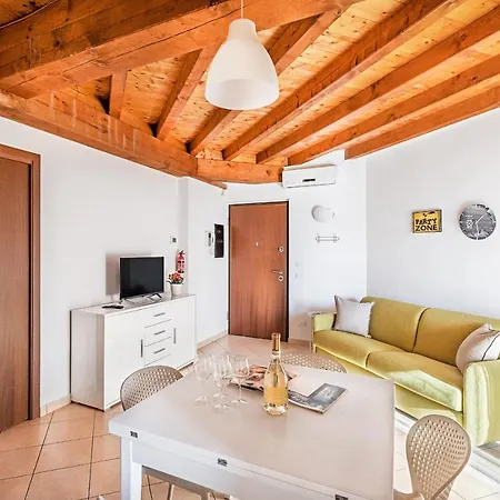 Apartment Manerba Manerba del Garda